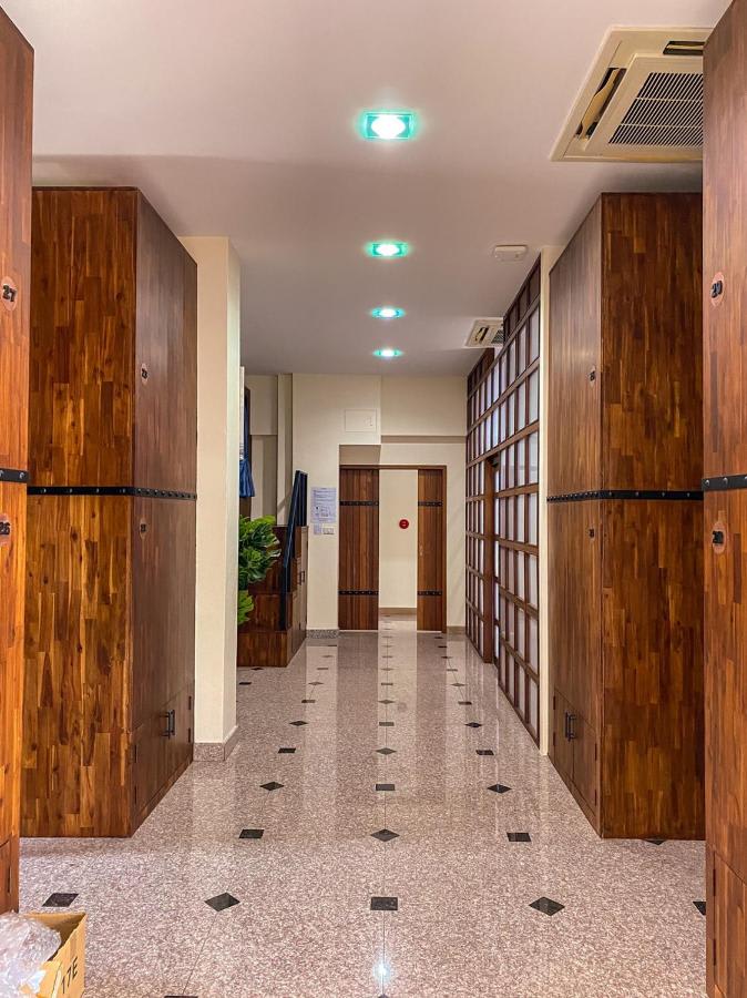Chali's Family Hotel & Hostel photo 2