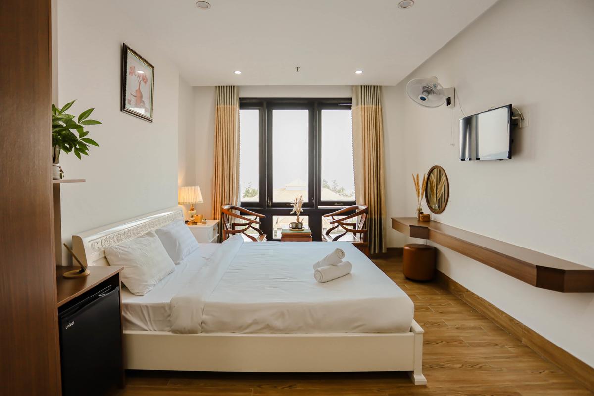 Seacolor Beachstay Danang Hotel By Haviland photo 1
