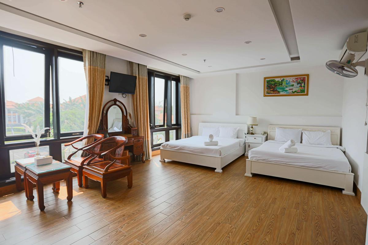 Seacolor Beachstay Danang Hotel By Haviland photo 2