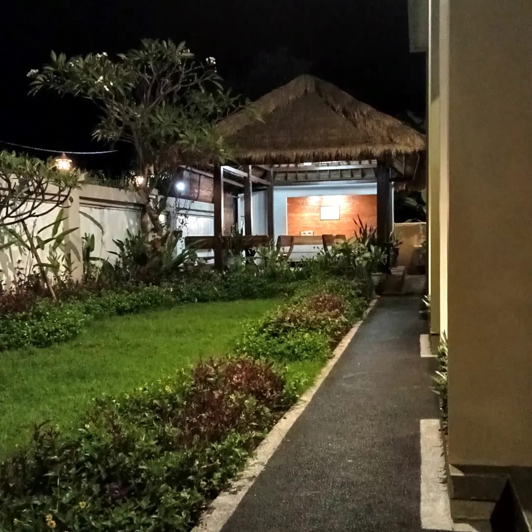Semilir Inn Senggigi photo 2