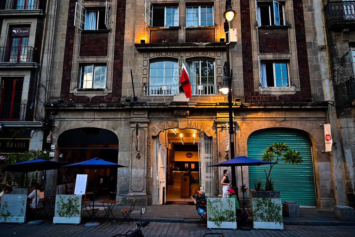 Hostel Mundo Joven Catedral photo 1