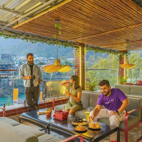 The Hosteller Rishikesh, Ganges photo 5