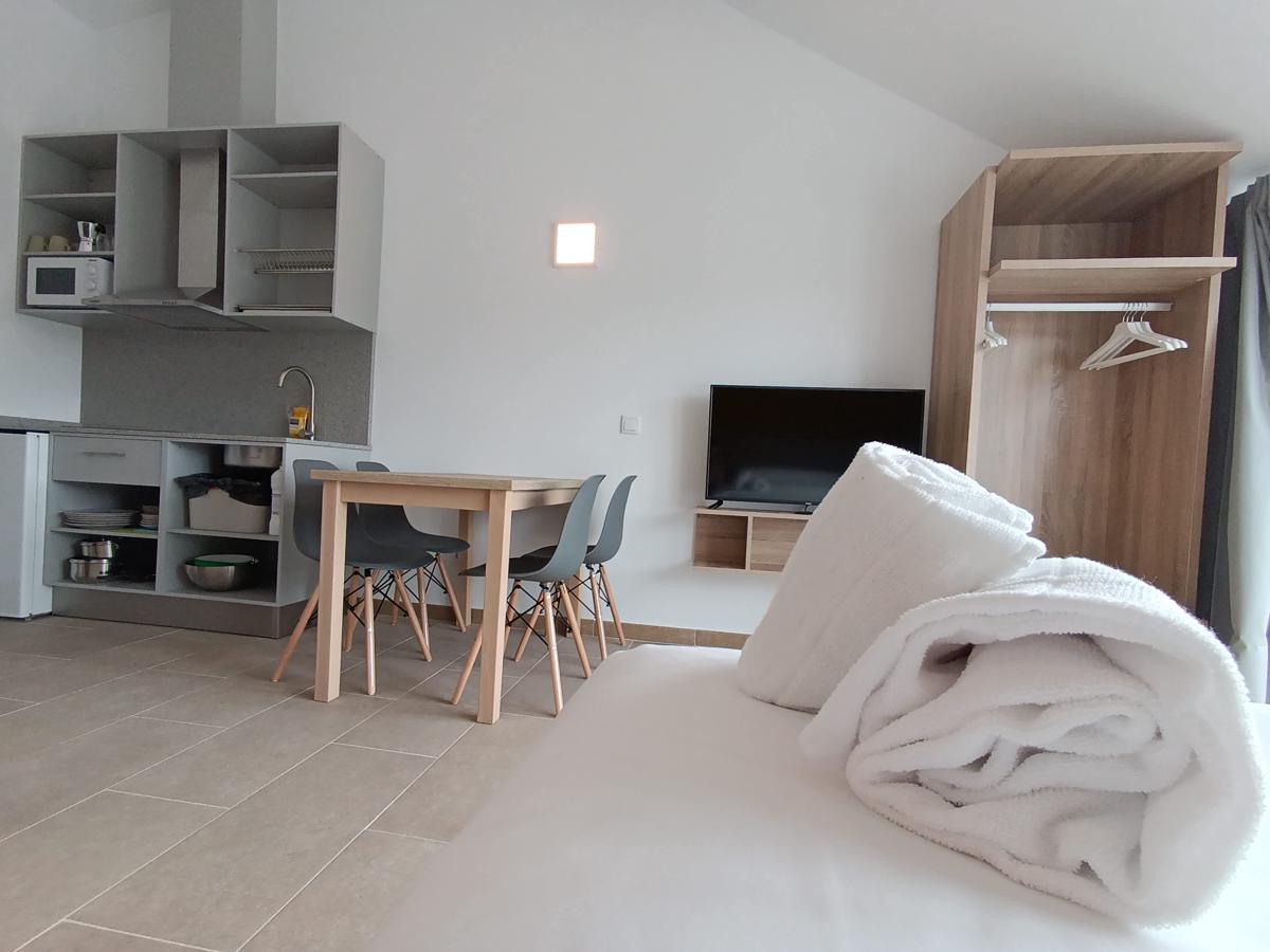 Apartamentos Pontepedriña by Bossh! Hotels photo 2
