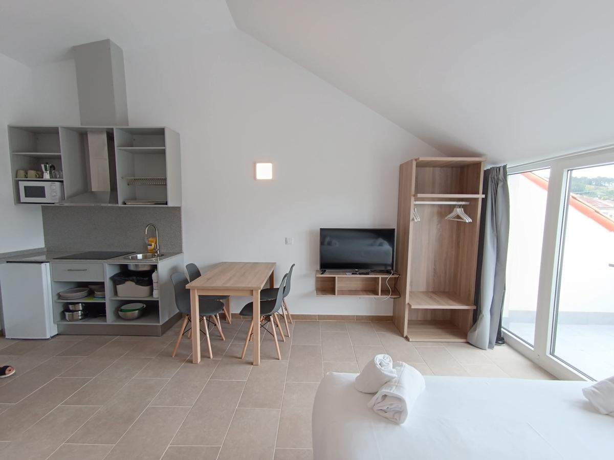 Apartamentos Pontepedriña by Bossh! Hotels photo 3
