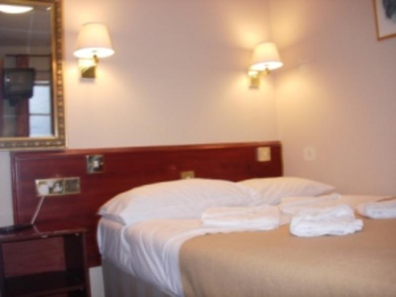 Hyde Park Court Hotel photo 4