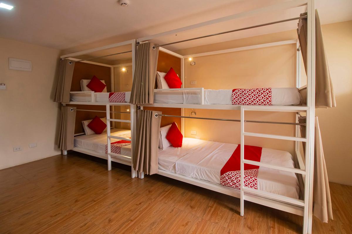 Super OYO 832 The Teepee Place Hostel & Residence Inn photo 1