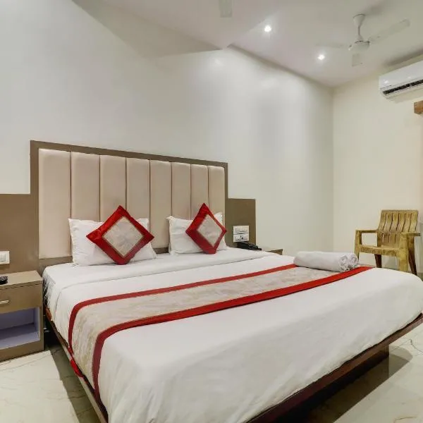 Hotel A K Fort Inn photo 5