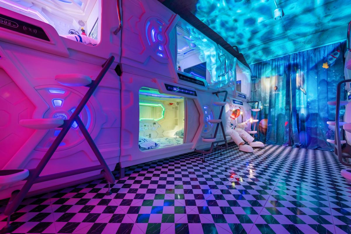 Space Station Hostel photo 1