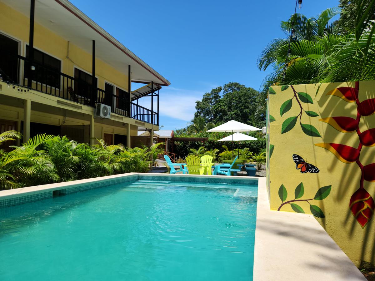 Family Hotel photo 2