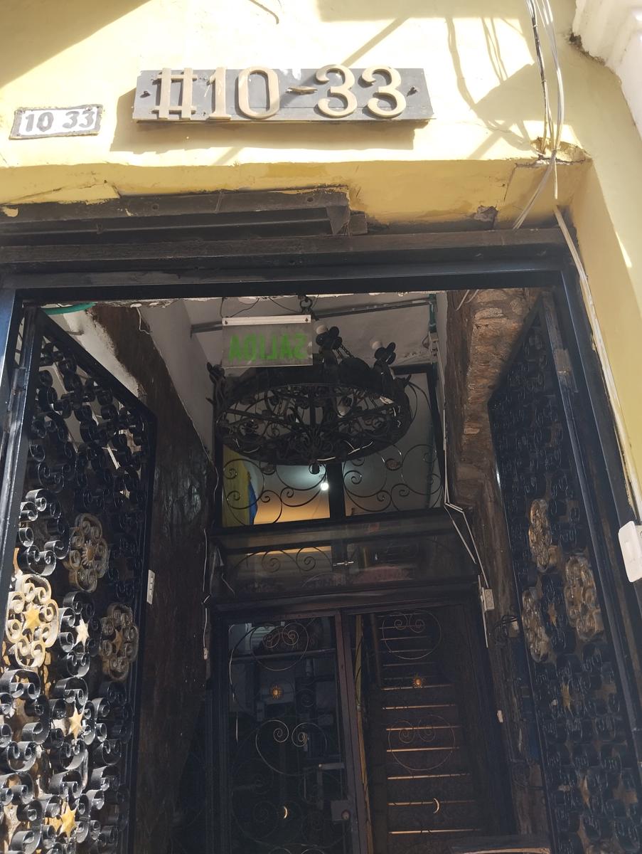 Hostal #10-33 photo 3