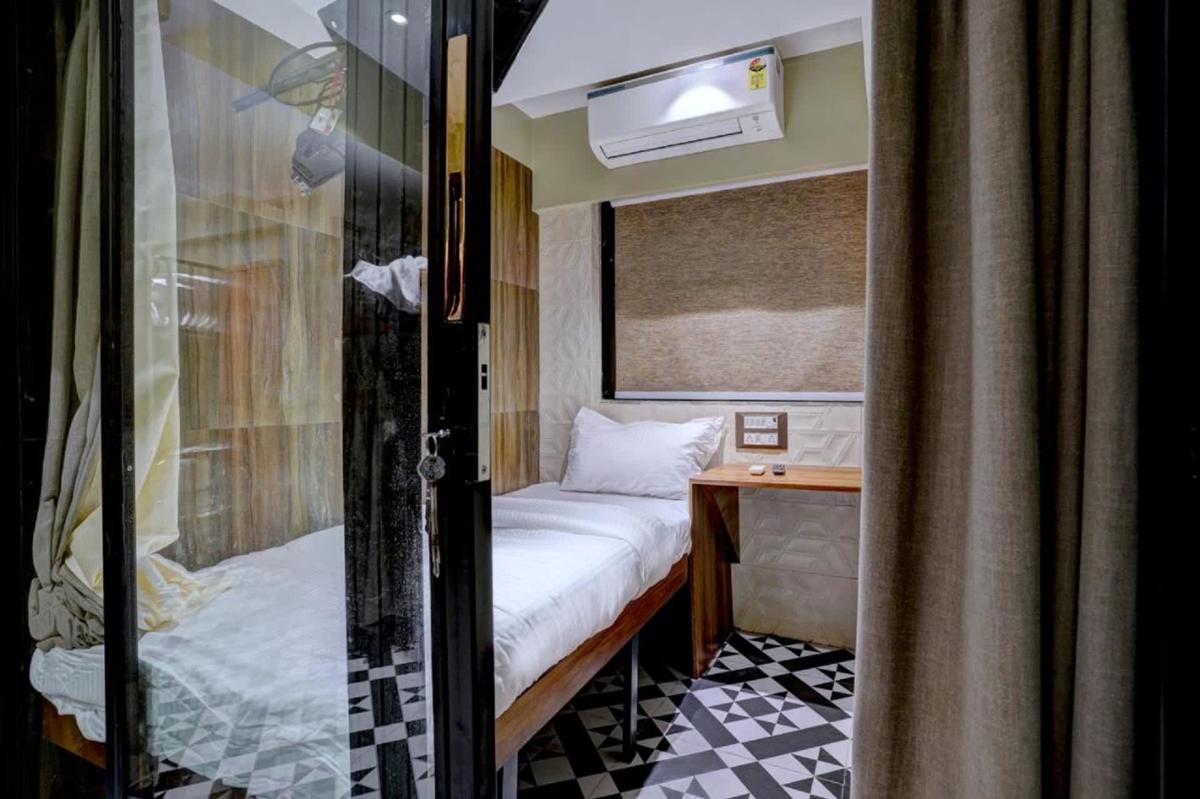 Tokyo Stay,Hostel,Mumbai photo 4