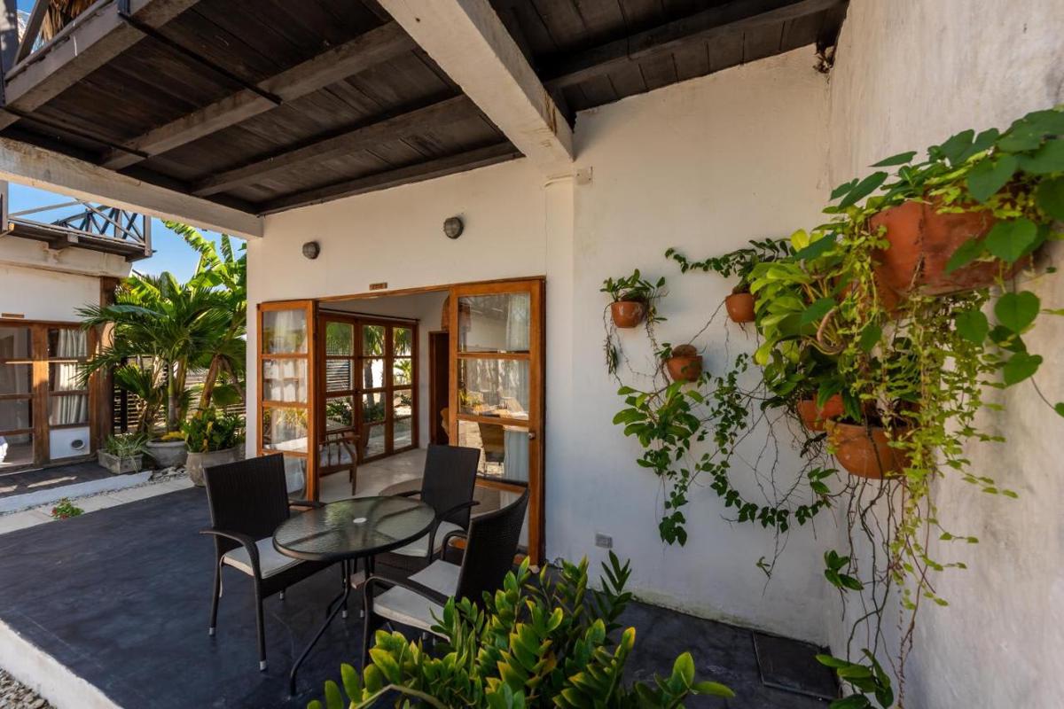 Baruna Eco Hostel - Only Adults photo 4
