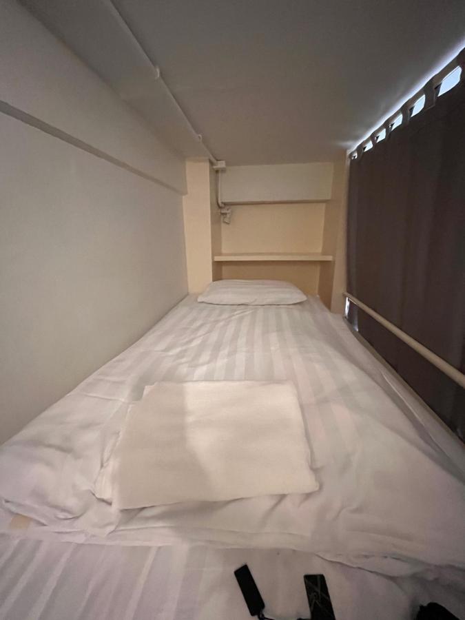 Line Bangkok Hostel photo 6