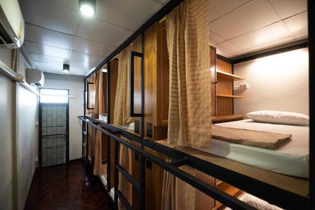 Hansa Bangkok Hostel Khaosan photo 4