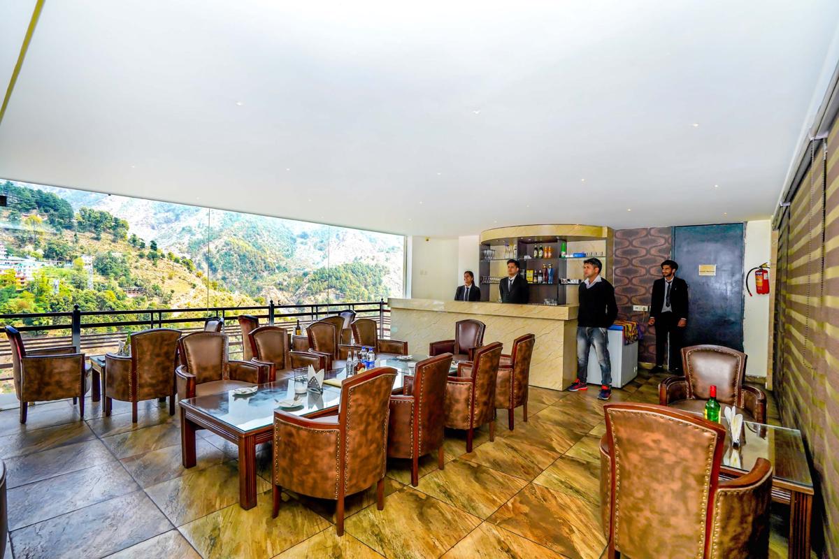 Hotel The Vaikunth photo 2