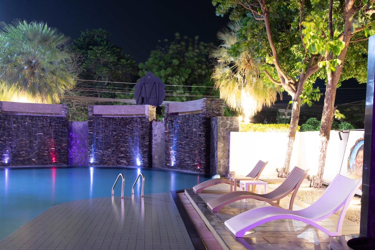 Dwija Hotel & Suite photo 4