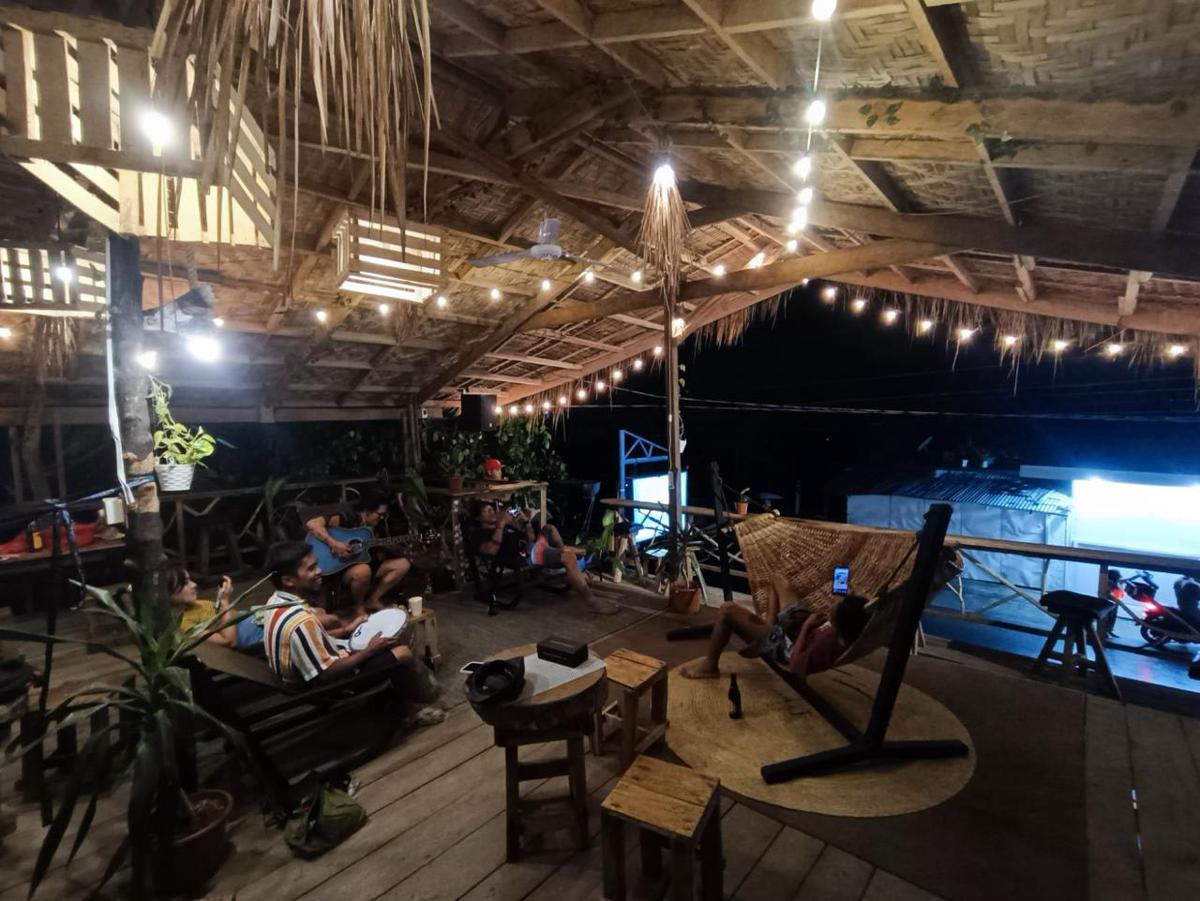 Four Twenty Hostel photo 4