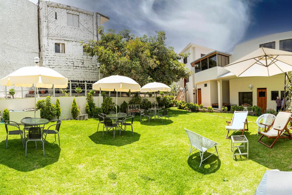 Hotel El Turista photo 1