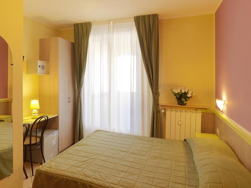 Hotel Arco Romana photo 3