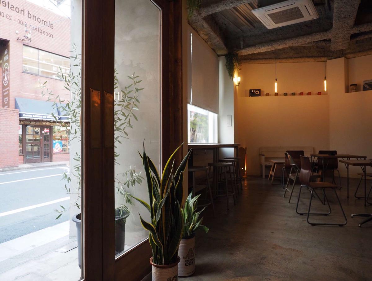 Almond hostel & cafe Shibuya photo 3
