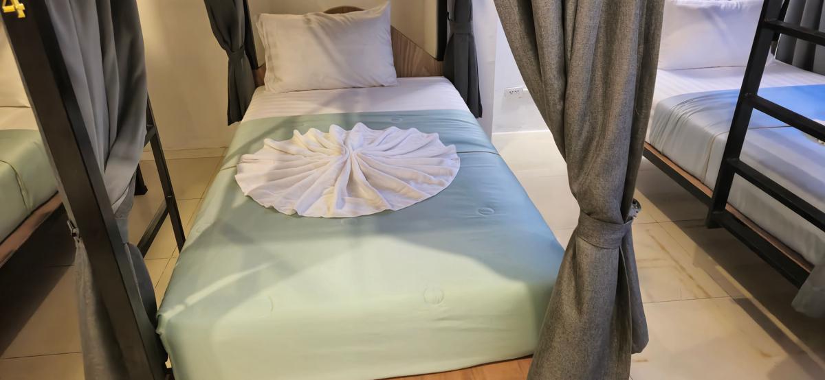 Hotel The Journey Patong New photo 3