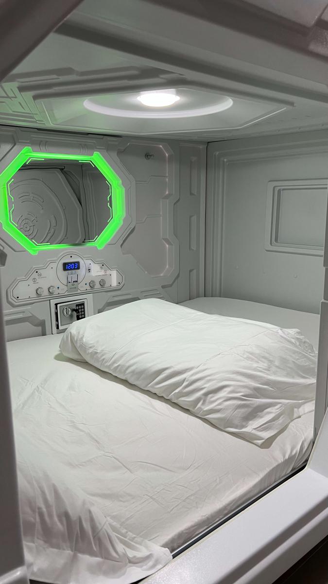 Kiwi Capsule Hotel photo 1