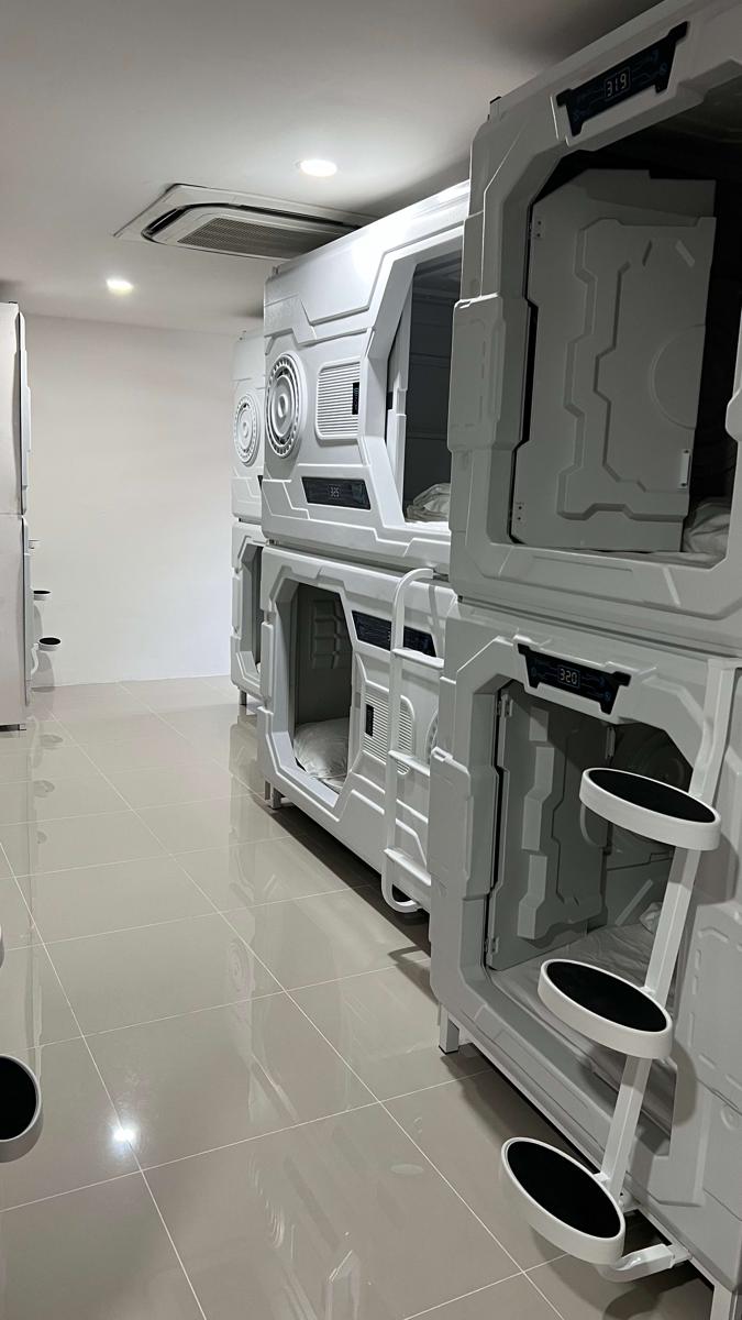 Kiwi Capsule Hotel photo 3