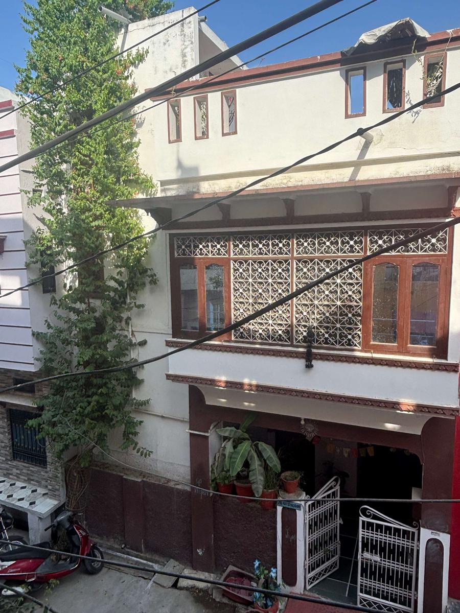Sanjana's stay photo 1
