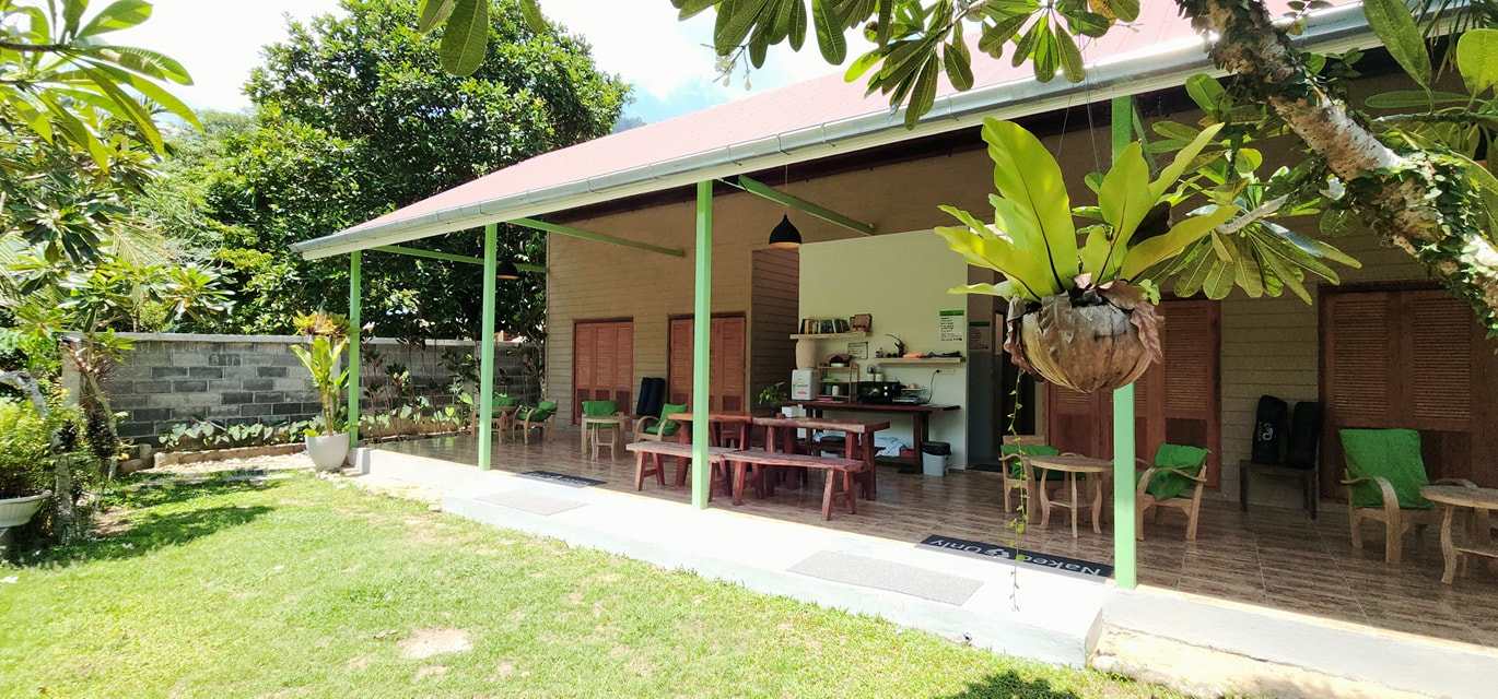 Baan Hinlad Home and Hostel photo 4