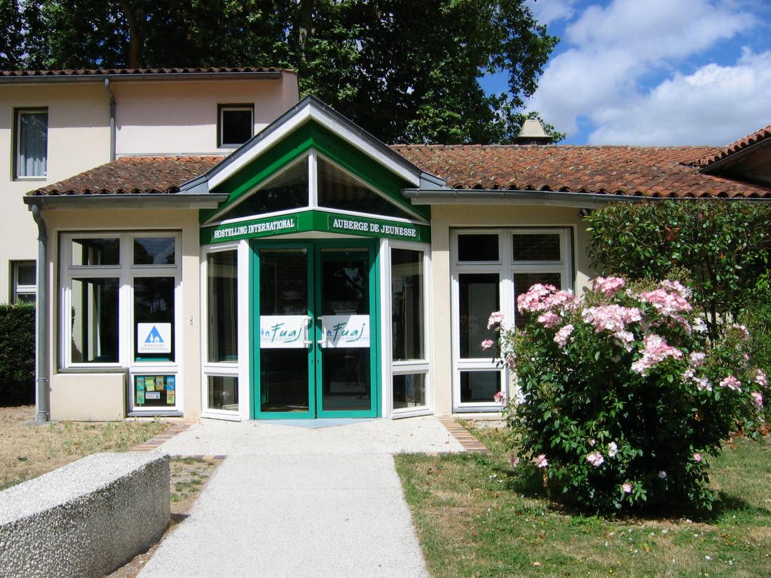 Auberge de Jeunesse de Saintes photo 2
