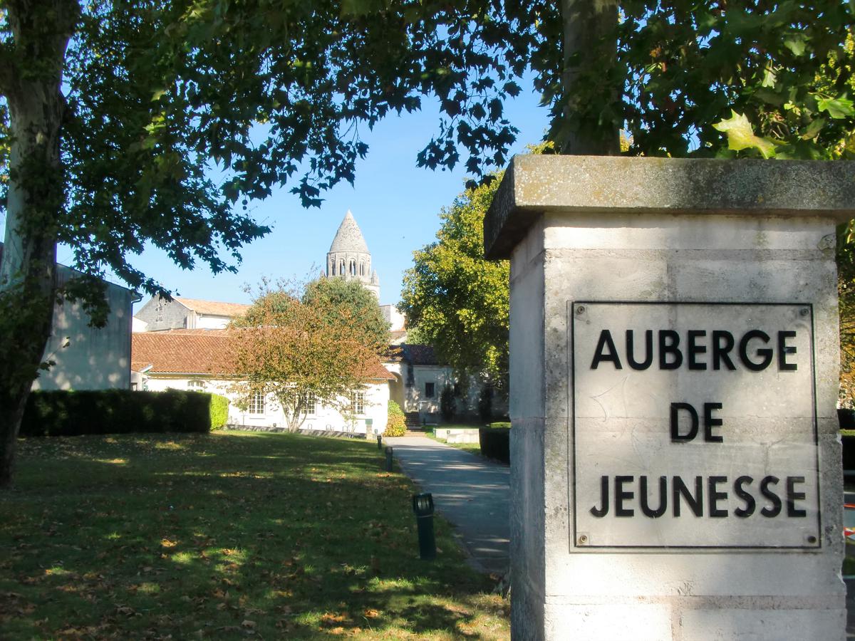 Auberge de Jeunesse de Saintes photo 4