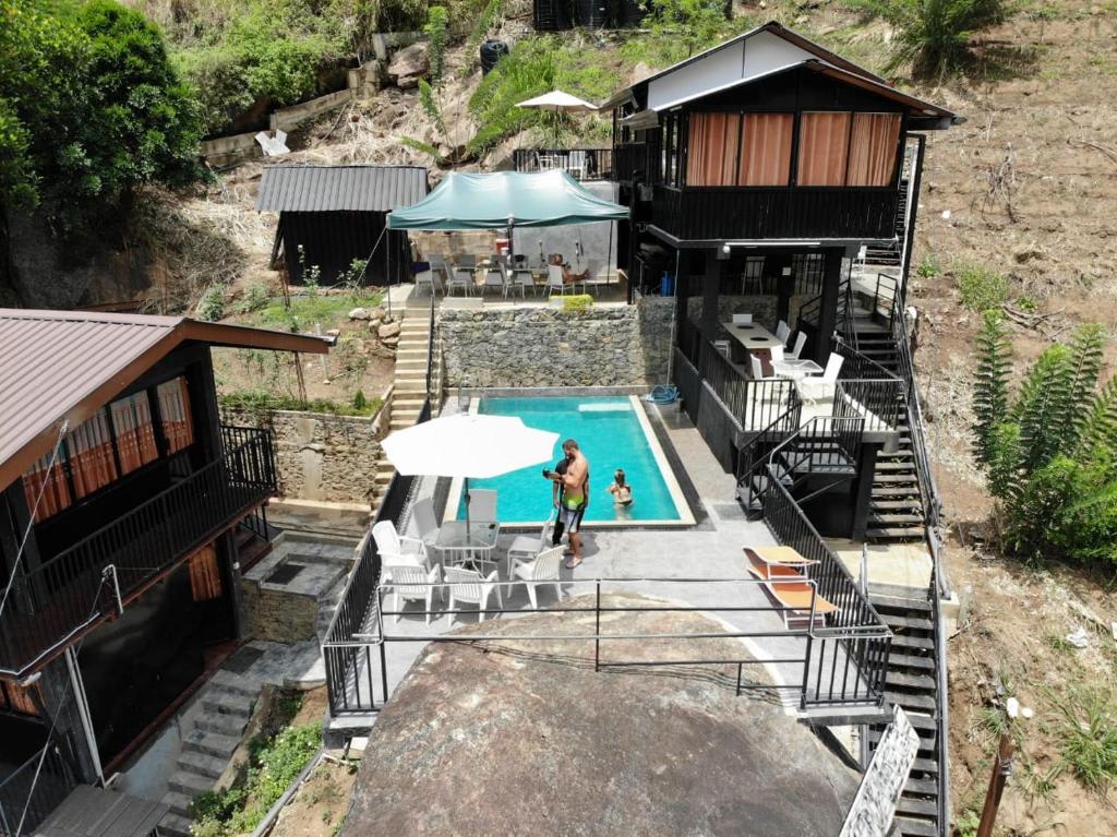 Ella Deck Resort photo 3