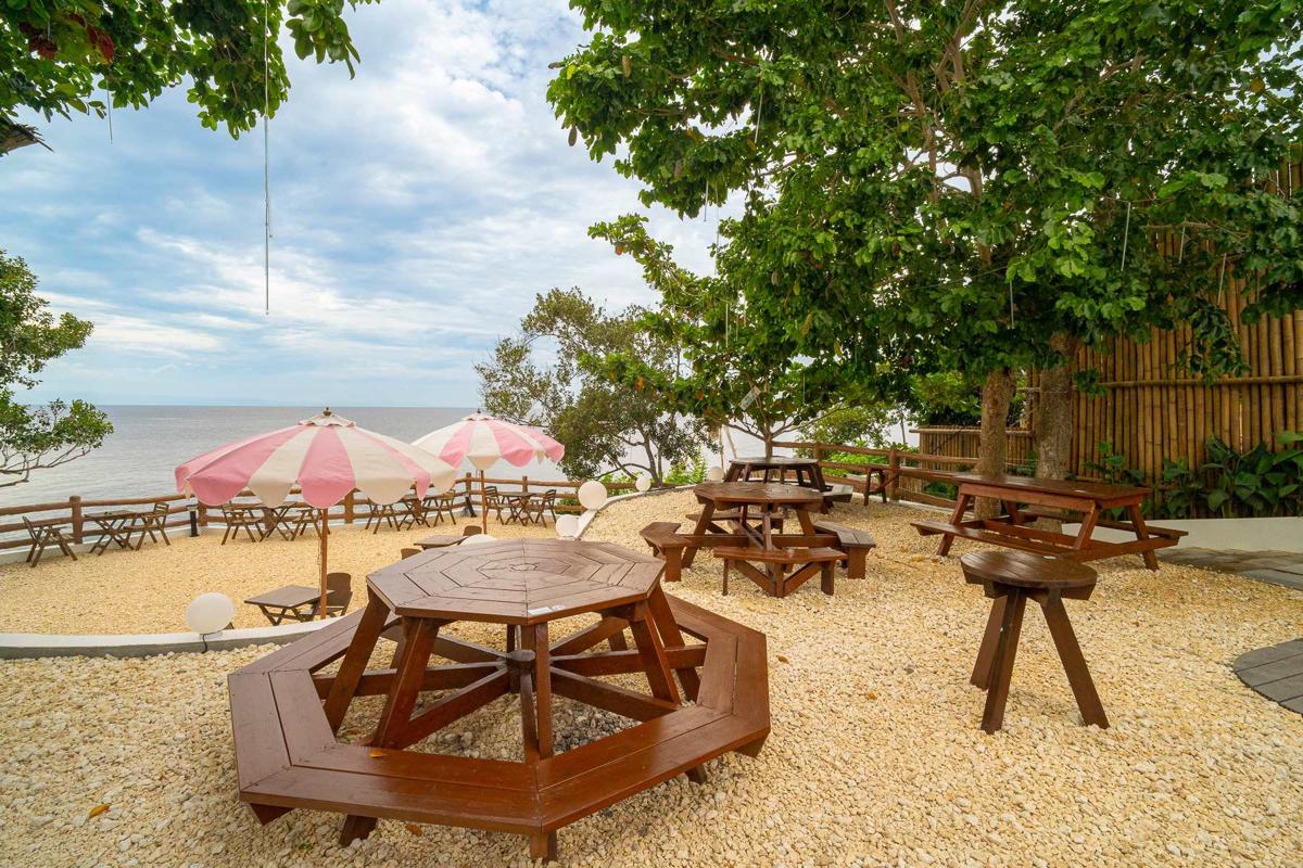 Madeline Paradise Resort photo 4