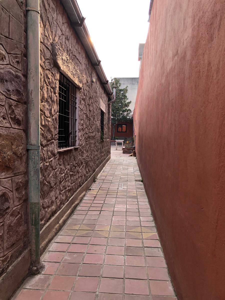Hostel Custom photo 3