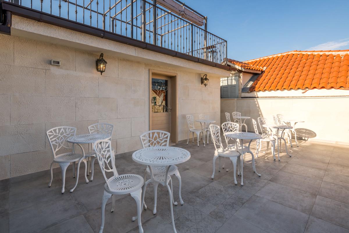 Plaza Marchi Old Town - MAG Quaint & Elegant Bouti photo 3