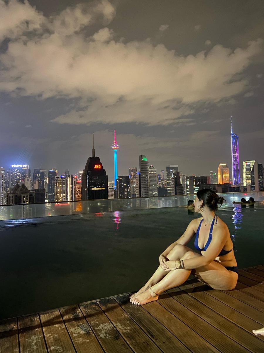 Penthouse Skypool Hostel Kuala Lumpur photo 2