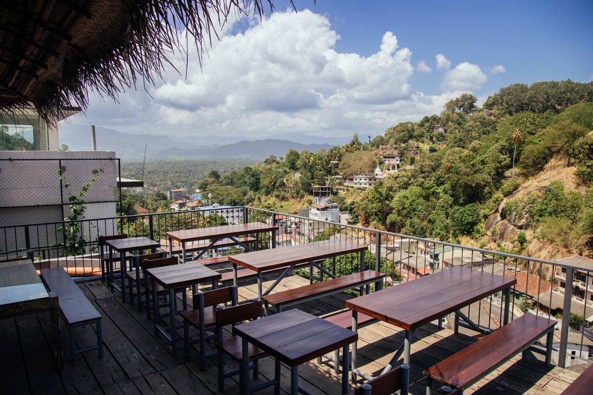 Kurumbunkz Kandy photo 1