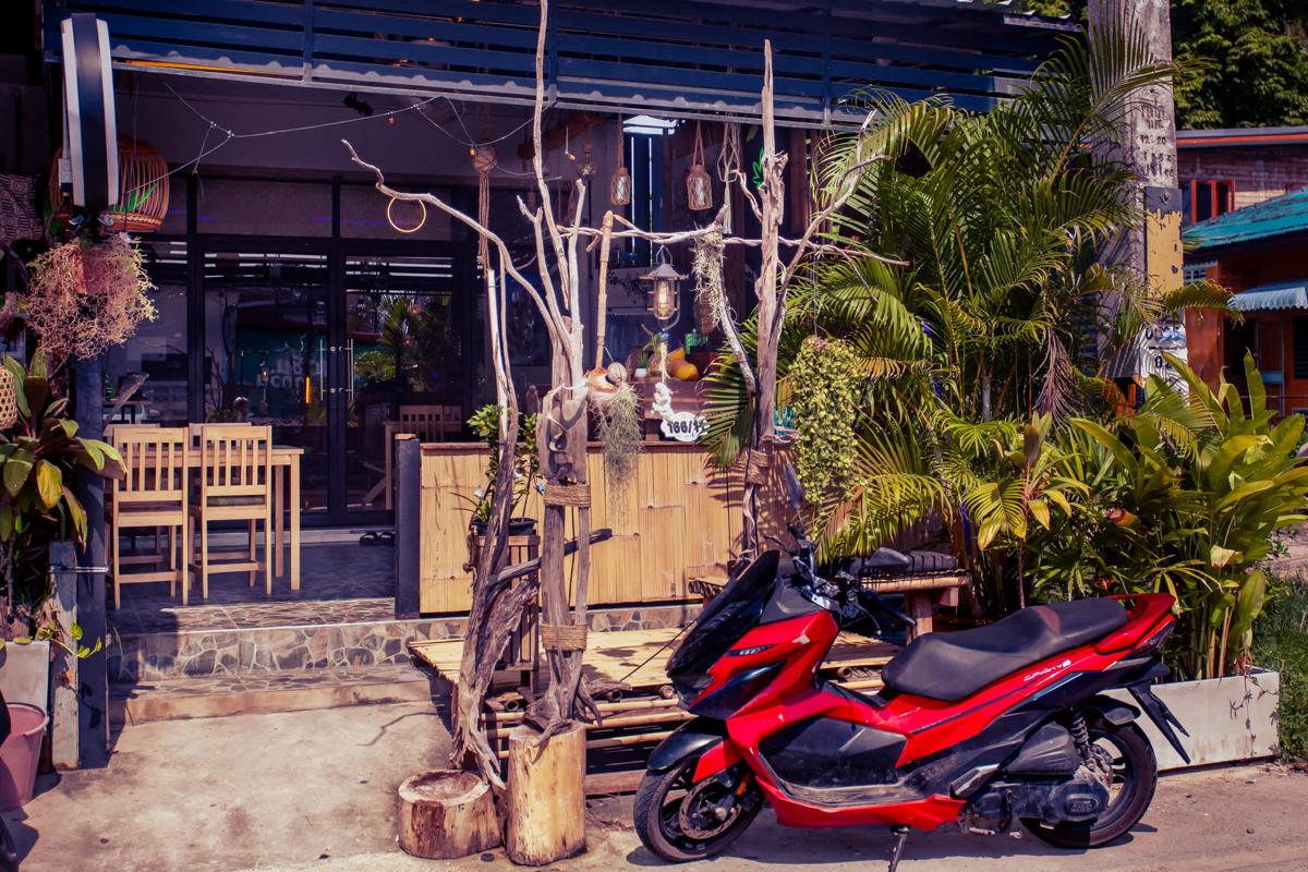 The Spot City Thongsala photo 4