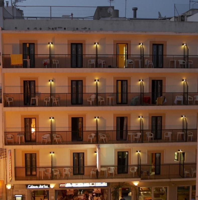 Hostal Florencio photo 2