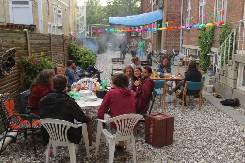YMCA Interpoint Hostel photo 2