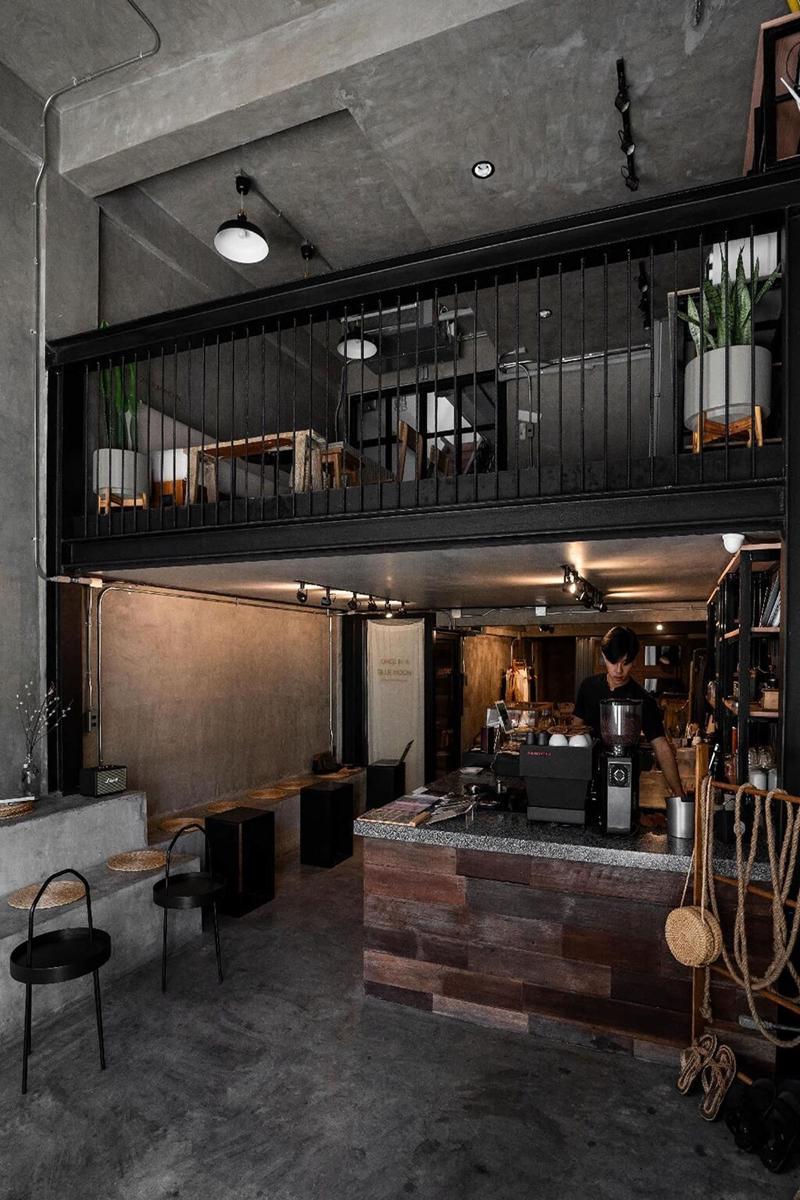 Once In A Blue Moon Cafe & Hostel photo 1