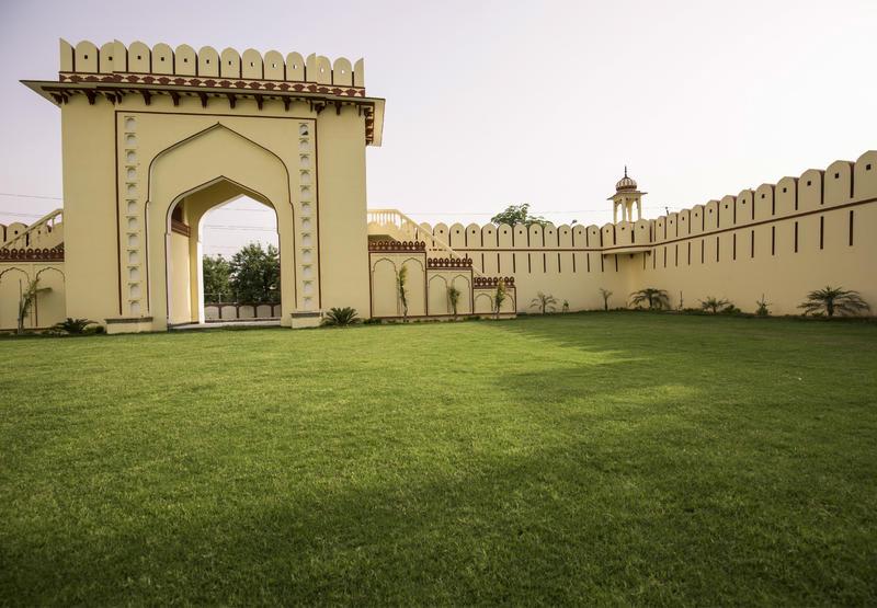 Hotel Umaid Haveli & Resort photo 3