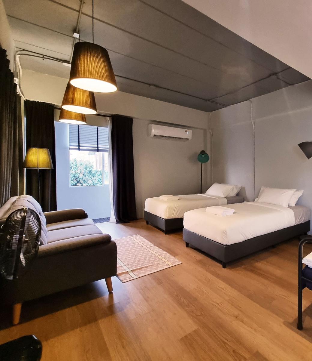 Human Touch Room: Soulful Bangkok Hideout photo 3
