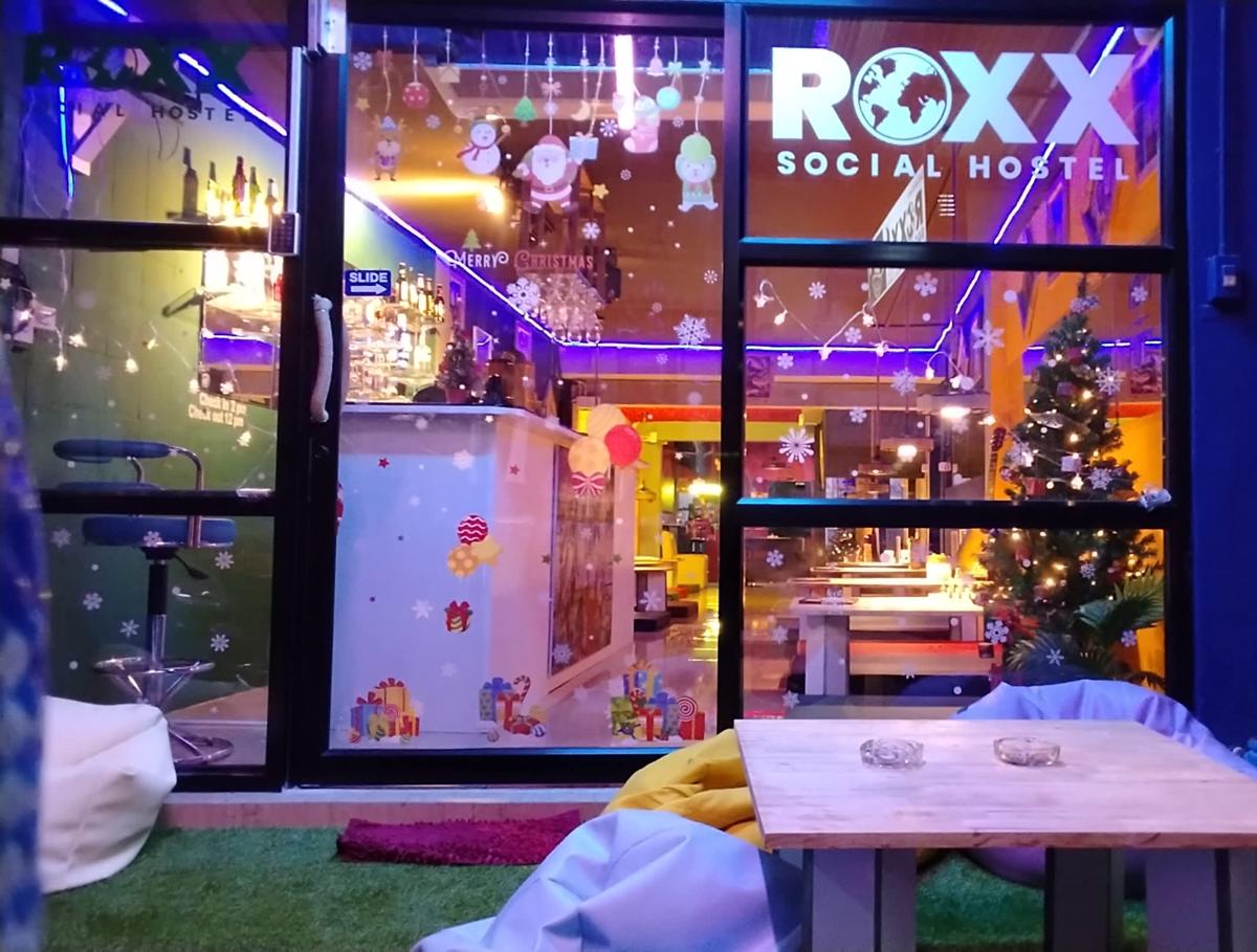 Roxx Social Hostel Cafe & Bistro photo 3