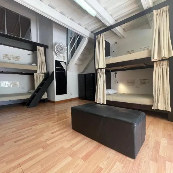 Hostal Lleras Calle 8 Medellin photo 5