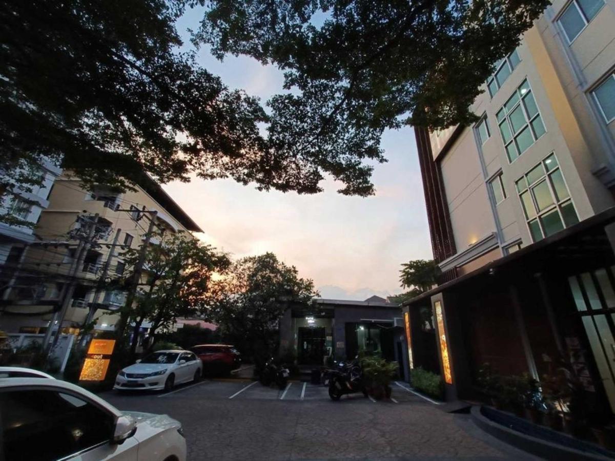 Collection O The Bangkok Cha Cha Suite photo 4