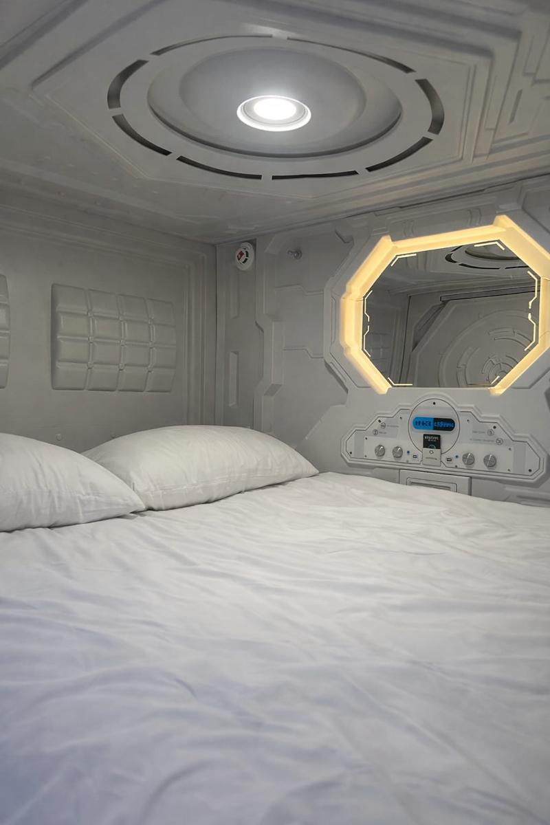 Astra Hostel photo 2
