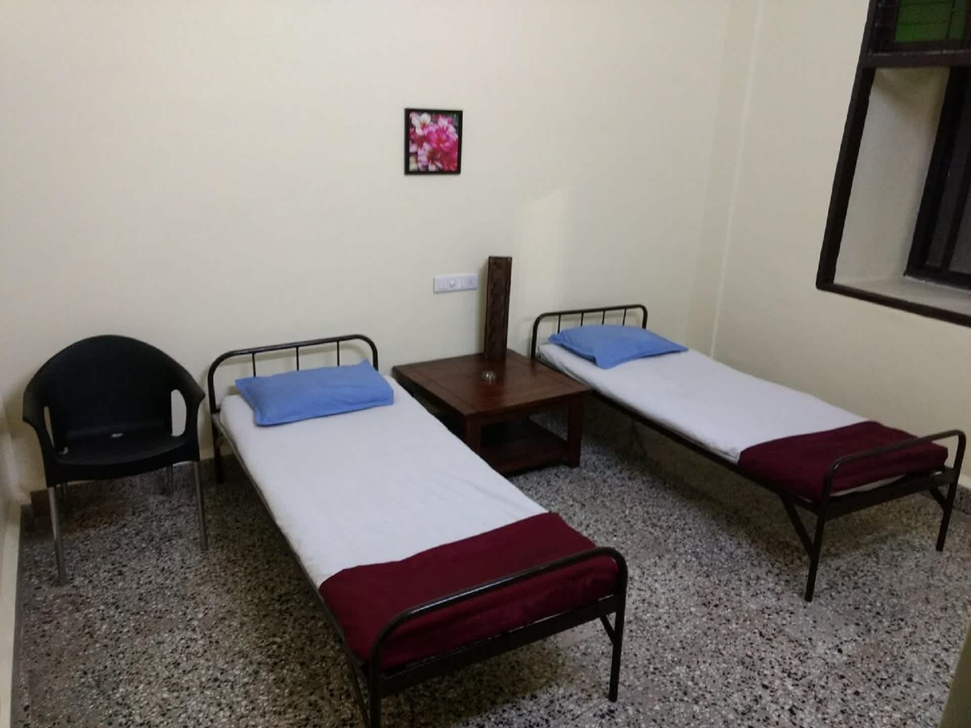 Sanrit Hotel photo 2