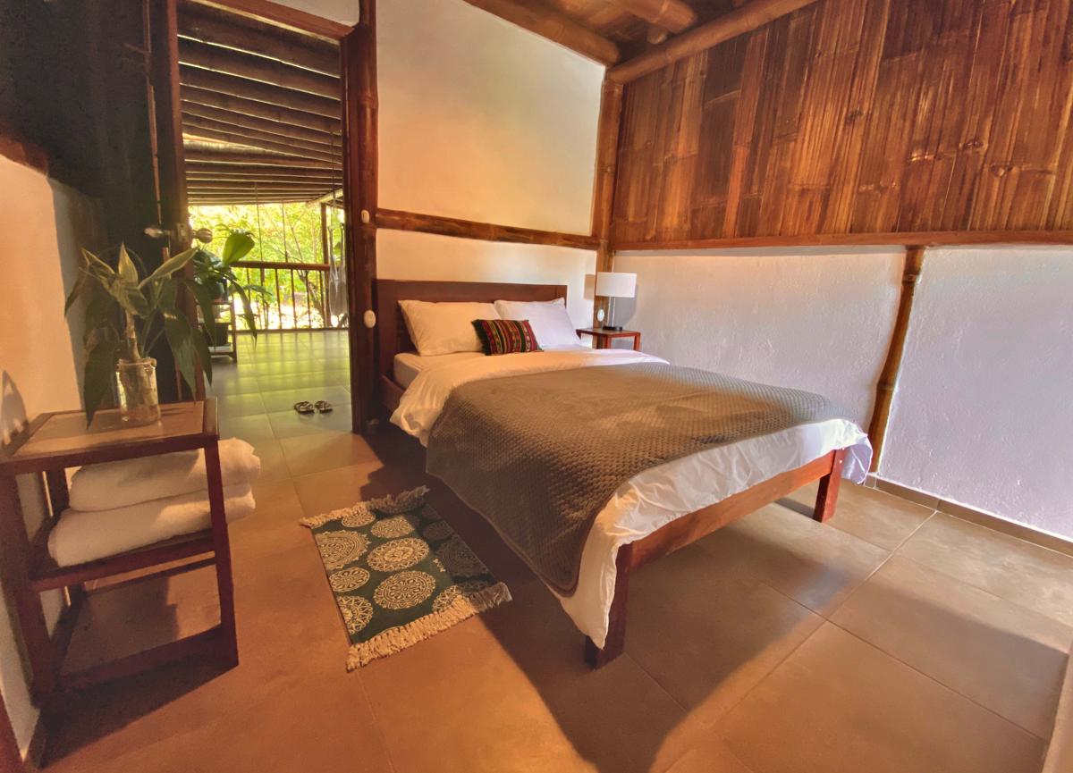 Cinnamon house photo 2