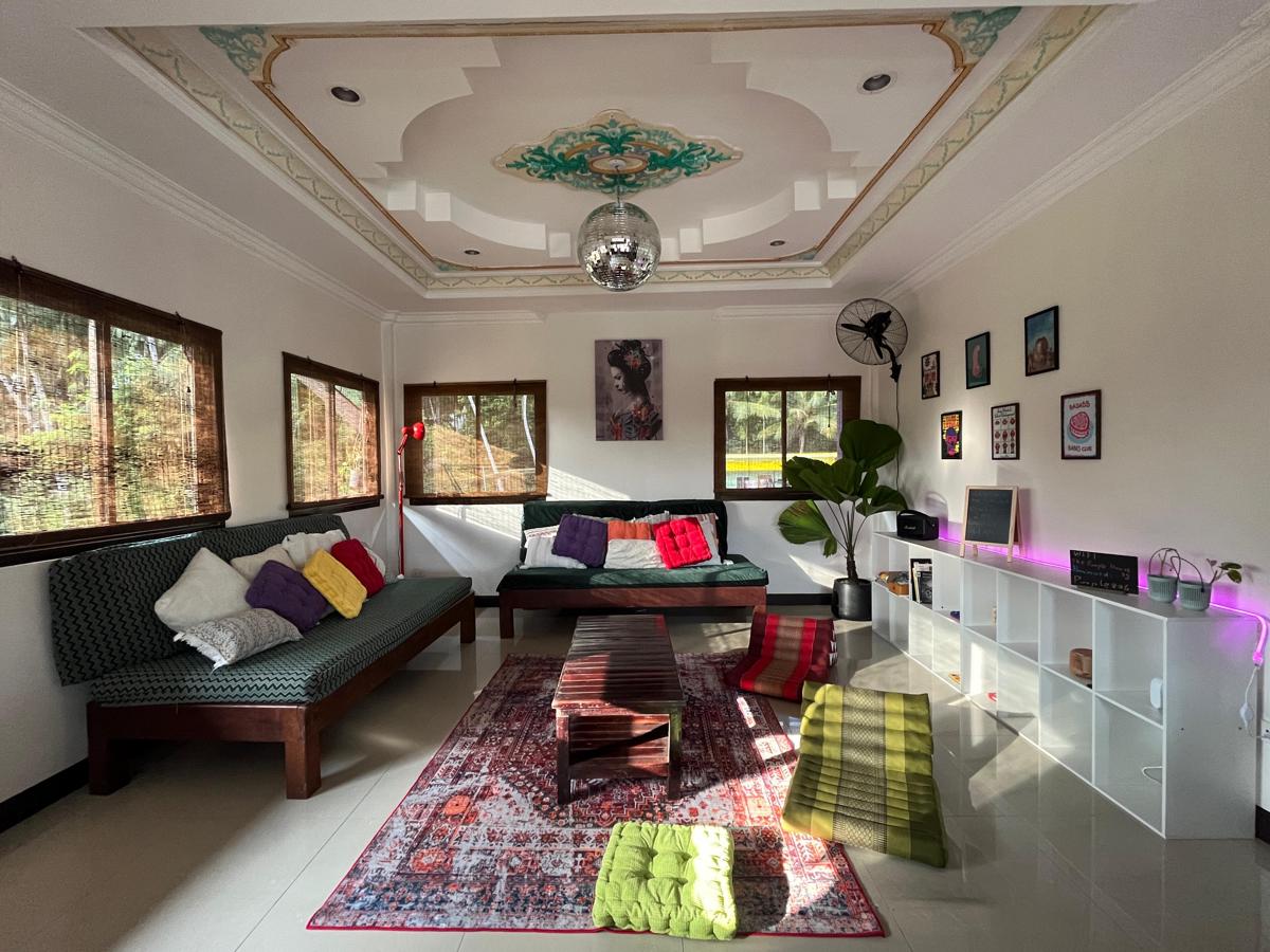 Purple House - Female only Boutique Hostel photo 1